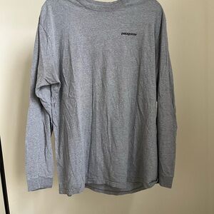 Patagonia Men's Gray Long Sleeve Shirt